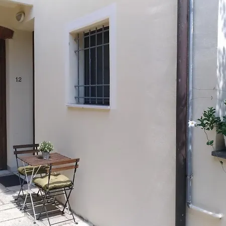 Accogliente Monolocale Nel Centro Di Appartement